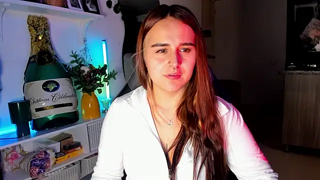 evy orange1 online show from March 20, 2:34 am