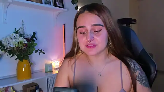 evy orange1 online show from March 1, 1:16 am