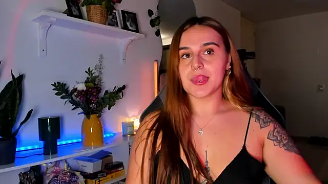 evy orange1 online show from March 10, 3:32 am