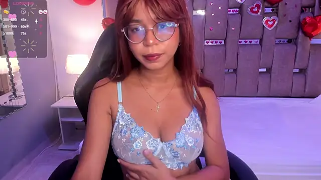 Snapshot of MilaHall_ chatting on February 28, 3:48 am MilaHall online show from February 28, 3:48 am
