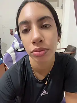 Snapshot of Heratemporal chatting on June 4, 2:22 pm Heratemporal online show from June 4, 2:22 pm
