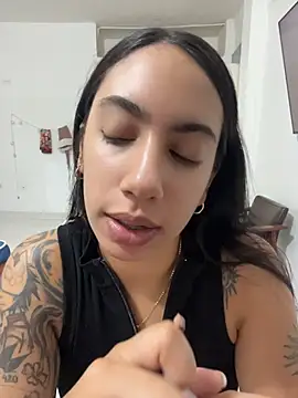 Snapshot of Heratemporal chatting on June 3, 1:45 pm Heratemporal online show from June 3, 1:45 pm