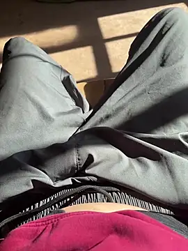 josle24 online show from December 2, 5:47 pm