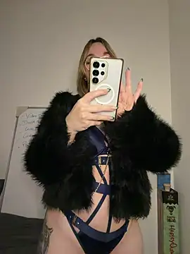 Giuliana baby online show from February 2, 8:30 pm