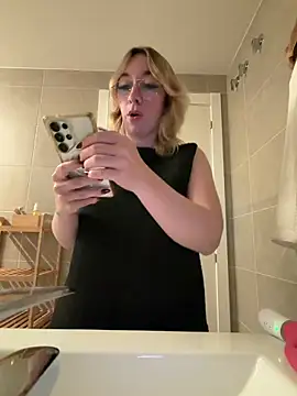 Giuliana baby online show from February 18, 8:16 pm