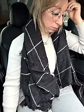 Giuliana baby online show from December 3, 8:47 am