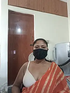 Snapshot of Anjali_88 chatting on May 20, 9:39 am Anjali 88 online show from May 20, 9:39 am