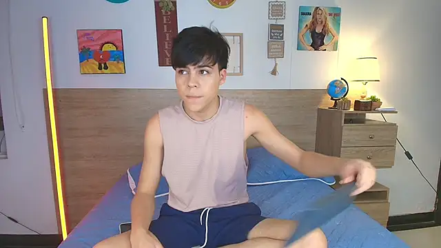 Snapshot of justinbiler chatting on September 21, 1:49 pm justinbiler online show from September 21, 1:49 pm