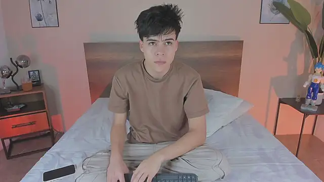 Snapshot of justinbiler chatting on September 13, 12:27 pm justinbiler online show from September 13, 12:27 pm