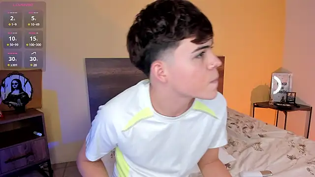 Snapshot of justinbiler chatting on March 21, 6:40 pm justinbiler online show from March 21, 6:40 pm