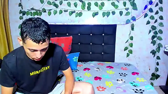 Alexander and Xiao online show from January 21, 2:22 am