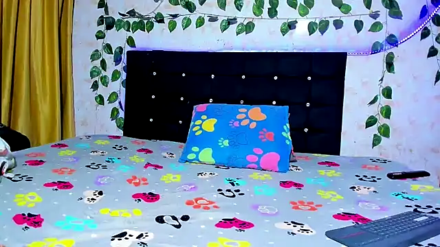 Alexander and Xiao online show from January 21, 5:27 am