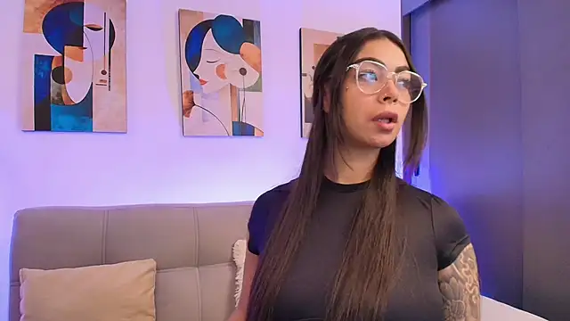 miaa saenz1 online show from May 30, 4:19 am