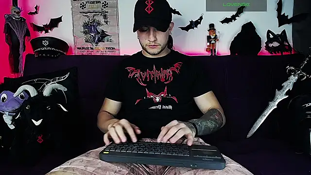 blckwolf 6 online show from October 20, 7:36 pm