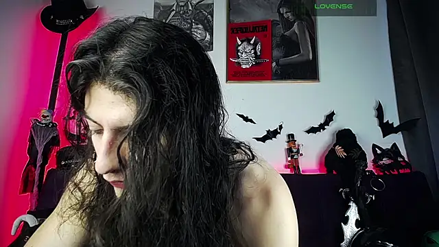 blckwolf 6 online show from October 9, 7:36 pm