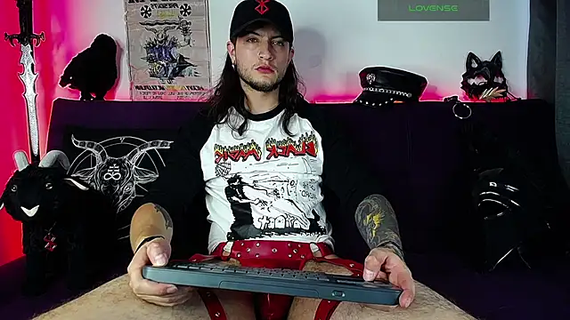 blckwolf 6 online show from September 13, 6:30 pm