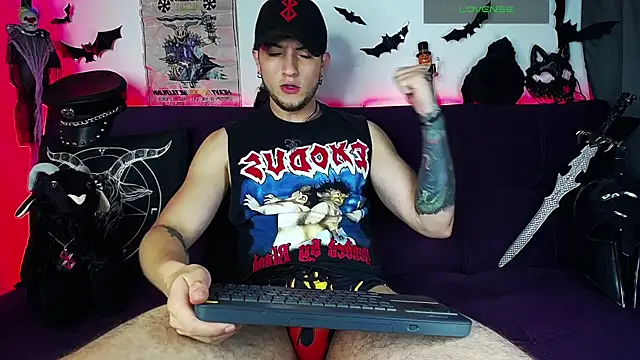 blckwolf 6 online show from October 25, 3:34 pm