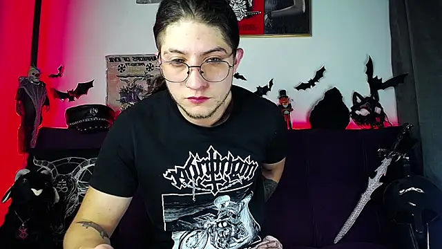 blckwolf 6 online show from October 26, 11:49 pm