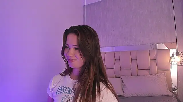 Roxie-Summers11 online show from March 12, 7:36 pm