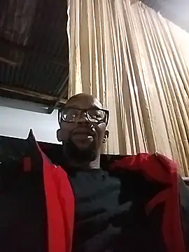 Snapshot of Sgeme325is chatting on June 14, 5:25 pm Sgeme325is online show from June 14, 5:25 pm