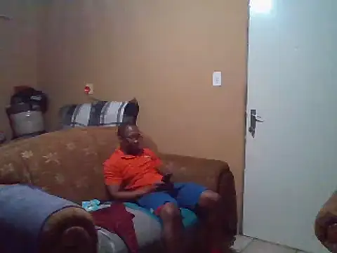 Snapshot of Sgeme325is chatting on February 13, 6:15 pm Sgeme325is online show from February 13, 6:15 pm