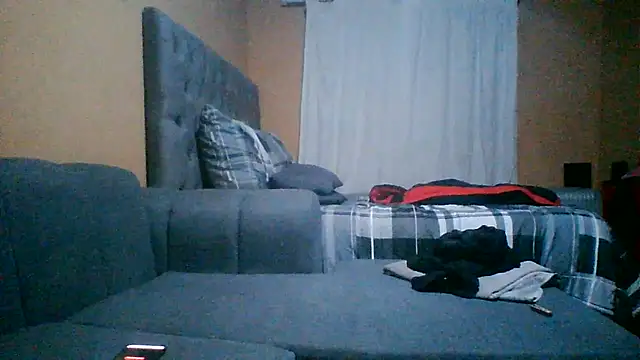 Snapshot of Sgeme325is chatting on June 15, 4:06 pm Sgeme325is online show from June 15, 4:06 pm