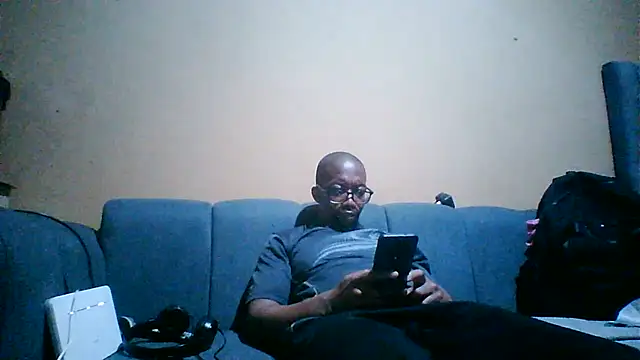 Snapshot of Sgeme325is chatting on July 4, 10:36 pm Sgeme325is online show from July 4, 10:36 pm