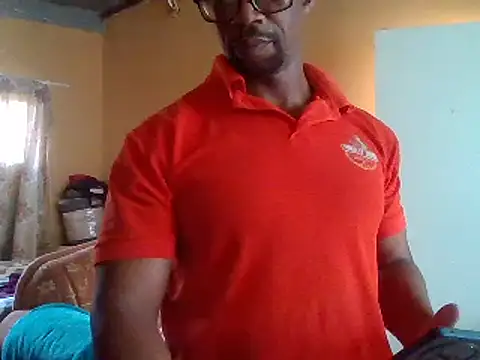 Snapshot of Sgeme325is chatting on February 9, 12:52 pm Sgeme325is online show from February 9, 12:52 pm