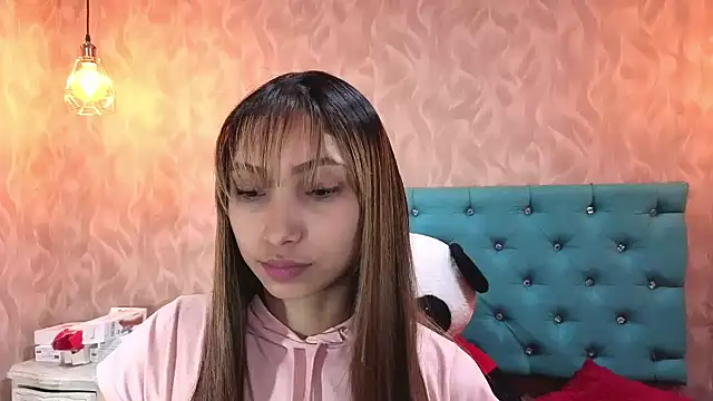 MadelineDoll online show from November 12, 1:48 pm