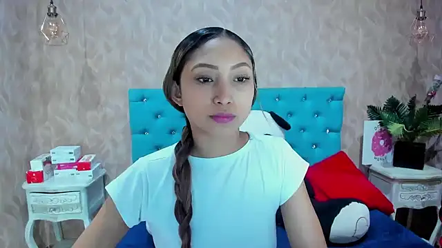 MadelineDoll online show from October 29, 3:11 pm