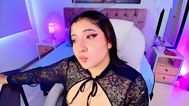 Snapshot of Emma_monserrat chatting on October 27, 7:26 pm Emma monserrat online show from October 27, 7:26 pm