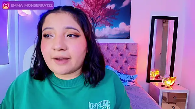 Snapshot of Emma_monserrat chatting on September 15, 8:42 pm Emma monserrat online show from September 15, 8:42 pm