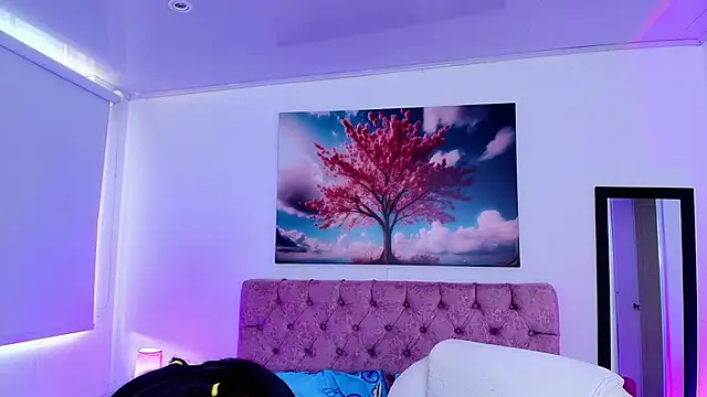 Snapshot of Emma_monserrat chatting on September 26, 7:32 pm Emma monserrat online show from September 26, 7:32 pm