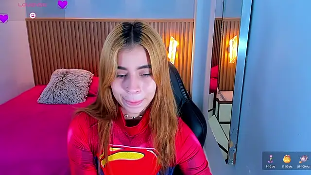 LUCYAMARS1 online show from October 20, 11:33 am