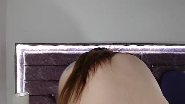 Snapshot of Penelope_Fox14 chatting on November 13, 12:31 pm Penelope Fox14 online show from November 13, 12:31 pm