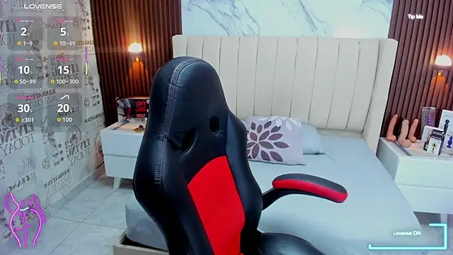 CAMILAGRAY online show from February 17, 12:13 pm