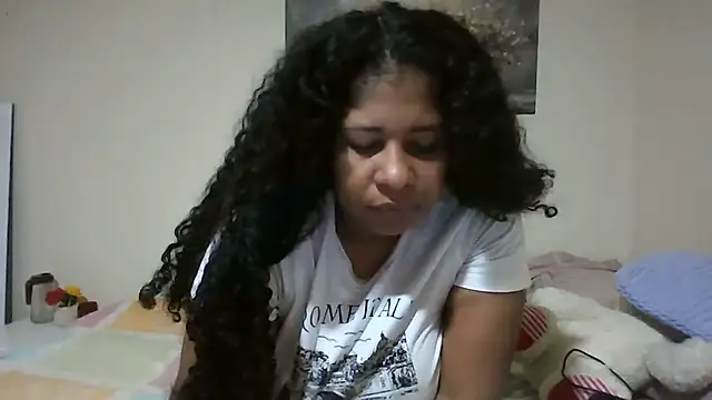 Ivon-09 online show from June 2, 11:43 am