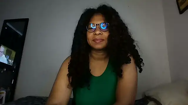 Ivon-09 online show from November 30, 11:22 am