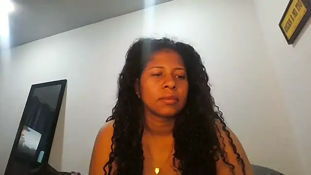 Ivon-09 online show from December 17, 11:15 am