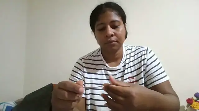 Ivon-09 online show from April 2, 2:46 pm