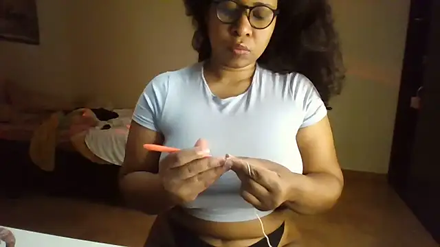 Ivon-09 online show from July 8, 12:28 pm