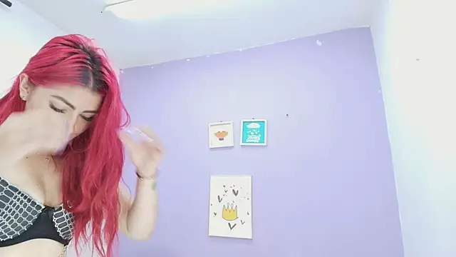 Snapshot of veronica_sinner_ chatting on February 25, 11:54 am veronica sinner  online show from February 25, 11:54 am