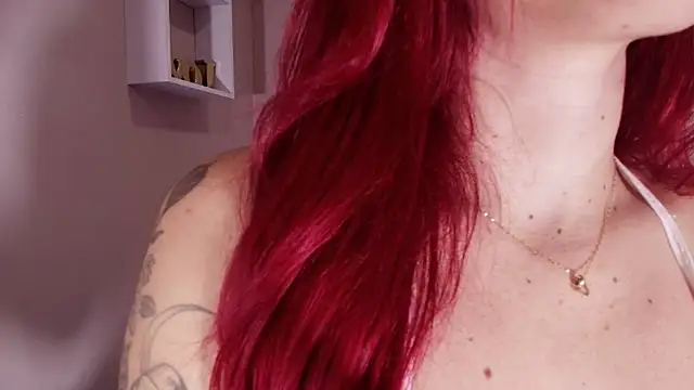veronica sinner  online show from March 22, 4:30 pm