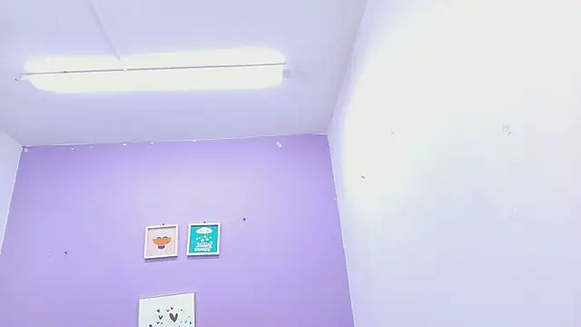 Snapshot of veronica_sinner_ chatting on March 15, 12:02 pm veronica sinner  online show from March 15, 12:02 pm