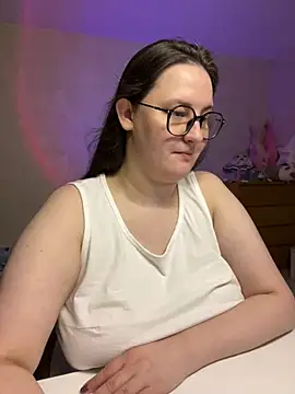 Snapshot of hungry1bunny chatting on March 2, 7:41 pm hungry1bunny online show from March 2, 7:41 pm