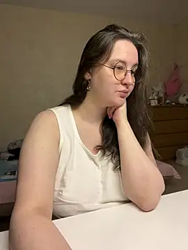 hungry1bunny online show from May 16, 3:44 pm