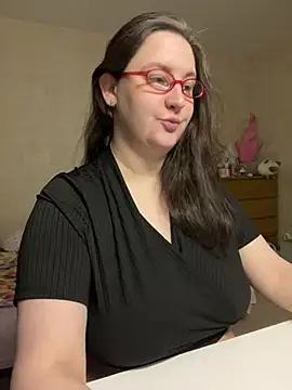 hungry1bunny online show from April 21, 4:35 pm
