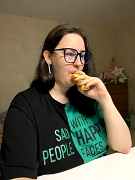 hungry1bunny online show from November 14, 5:49 pm