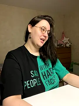 hungry1bunny online show from November 13, 10:02 pm