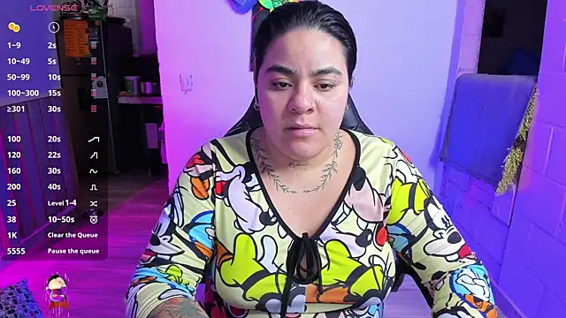 Sharon hils online show from February 11, 9:35 pm